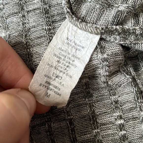 Charlotte Russe Sage Cardigan - Picture 6 of 6